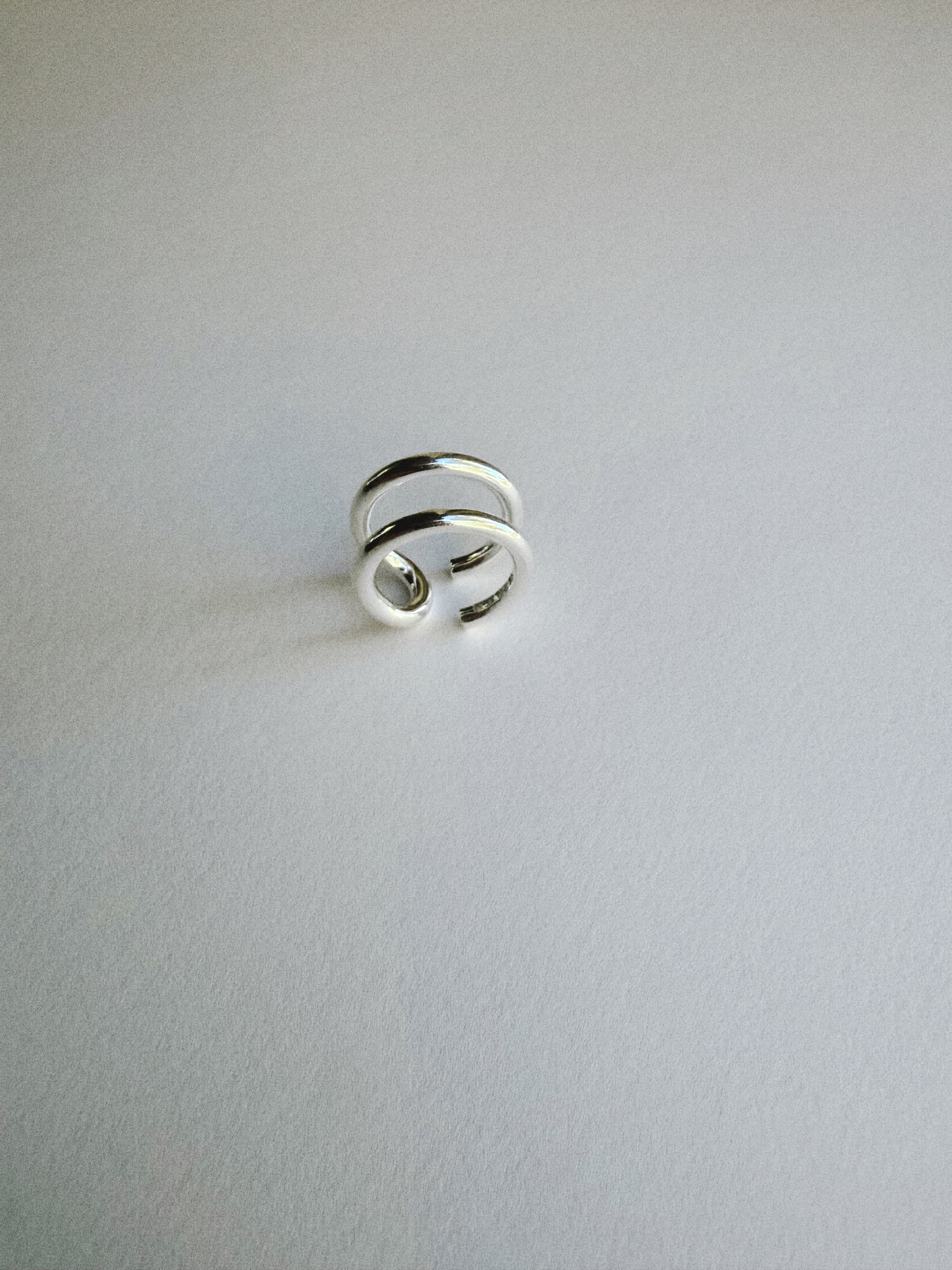 Ring 01