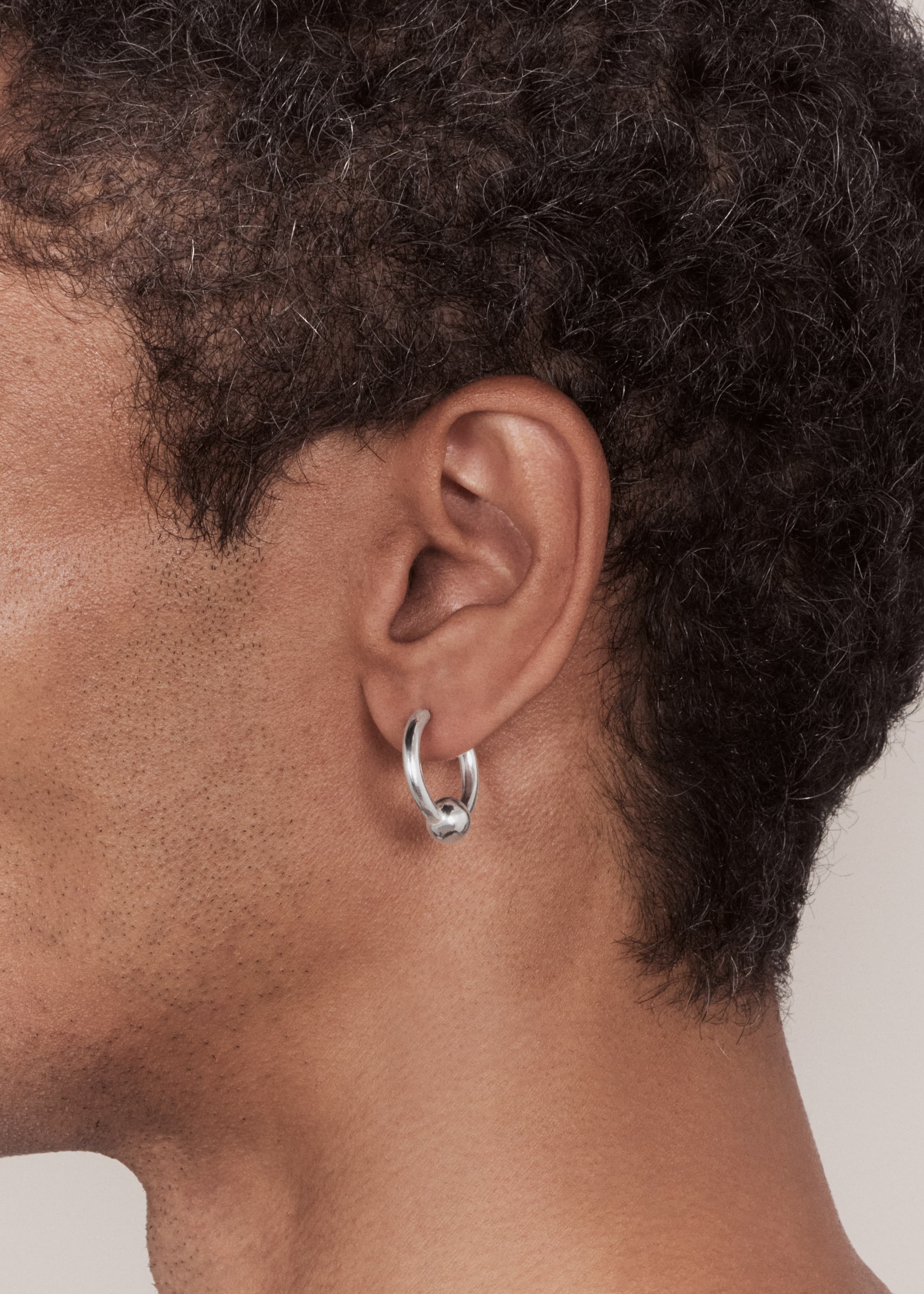 Pearl earrings medium