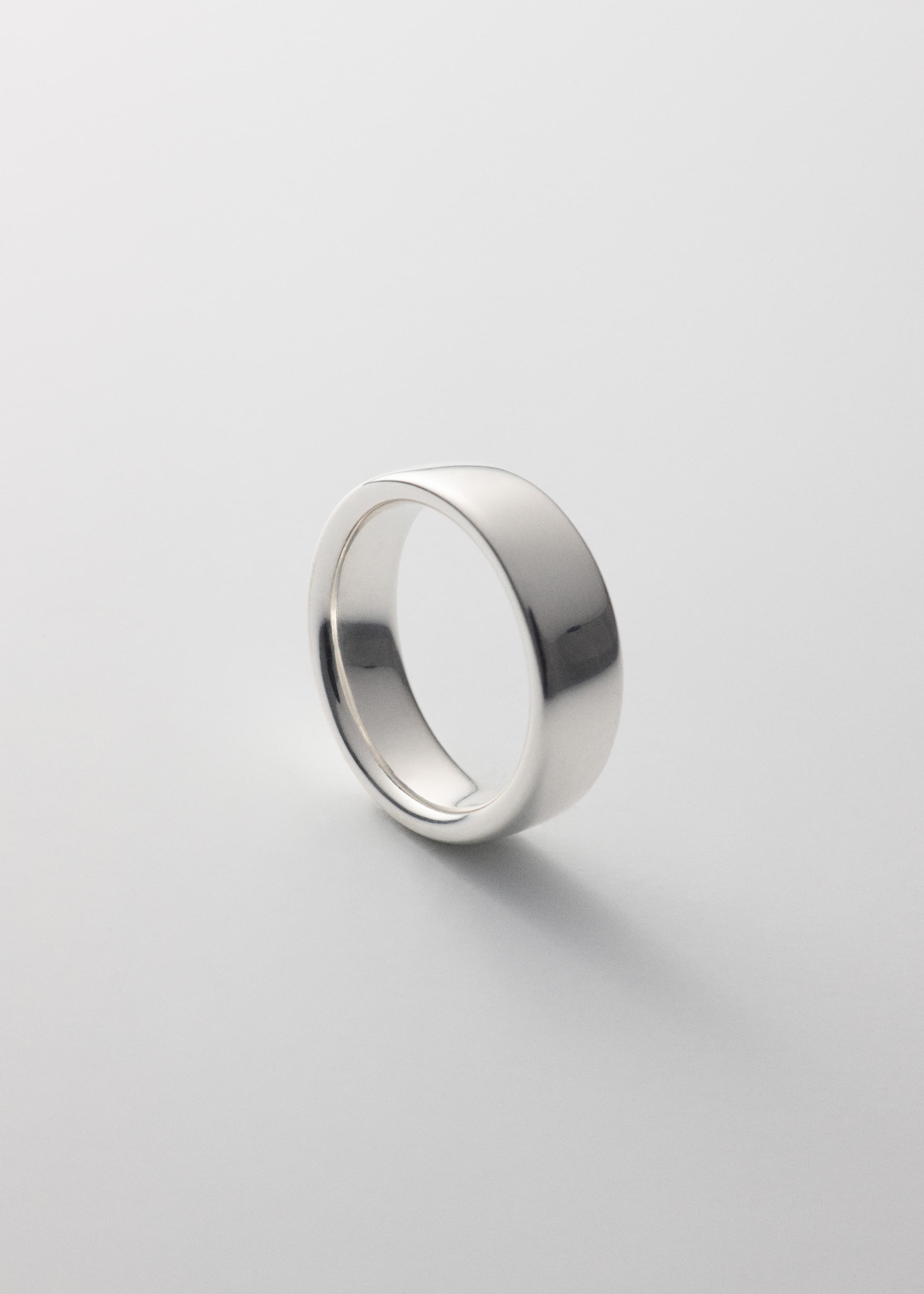 Tire ring