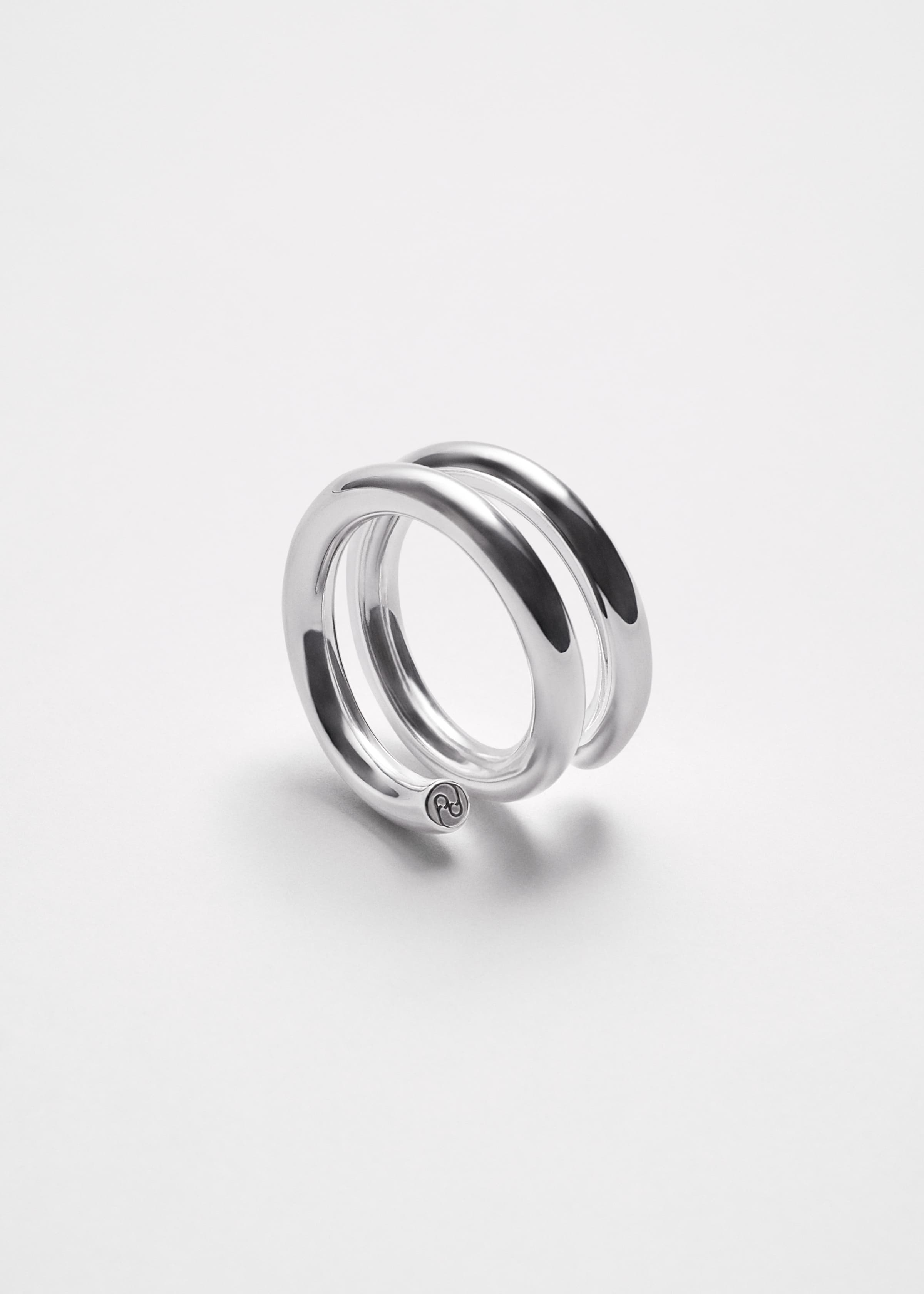 Coil ring