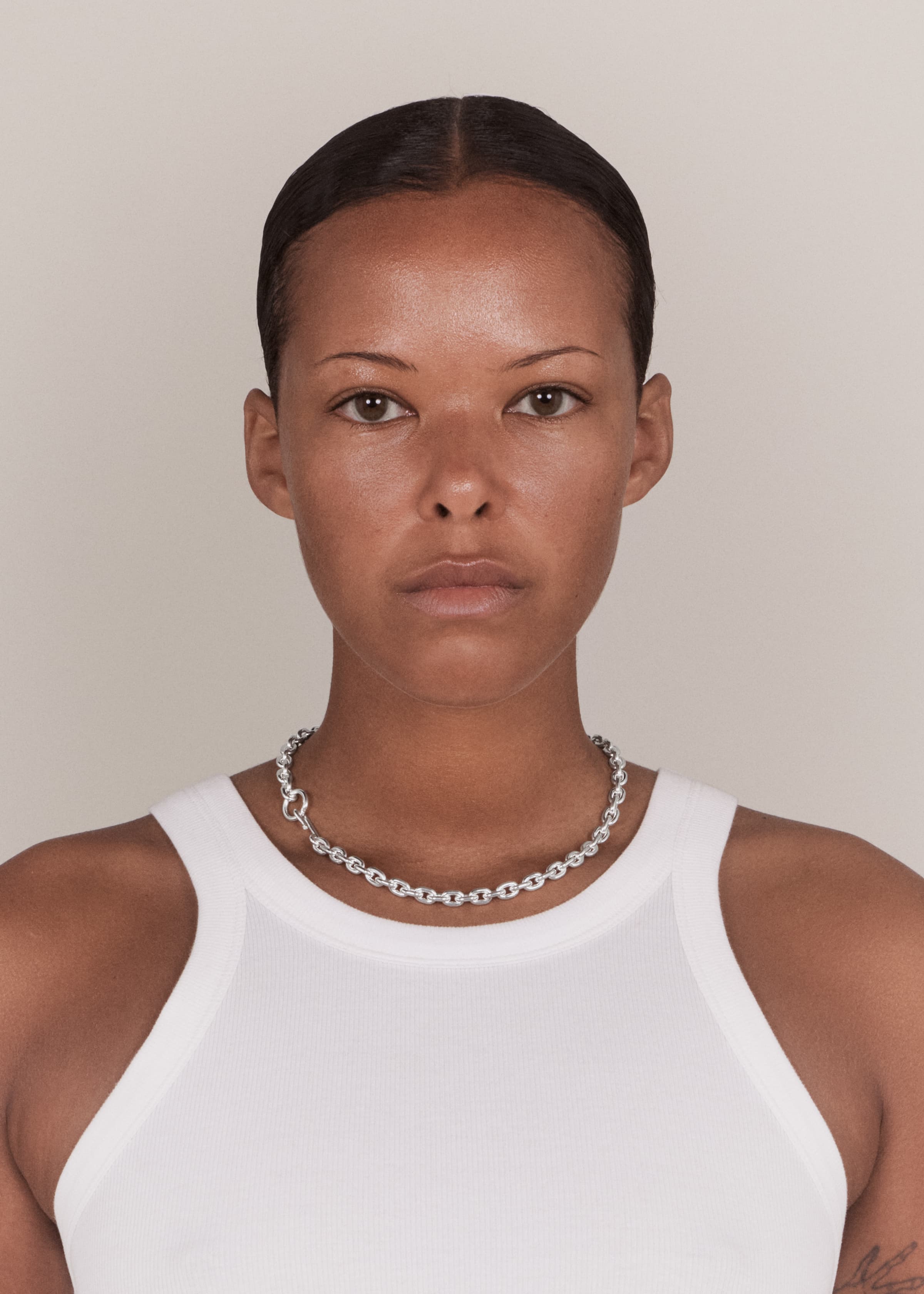 Standard necklace thin