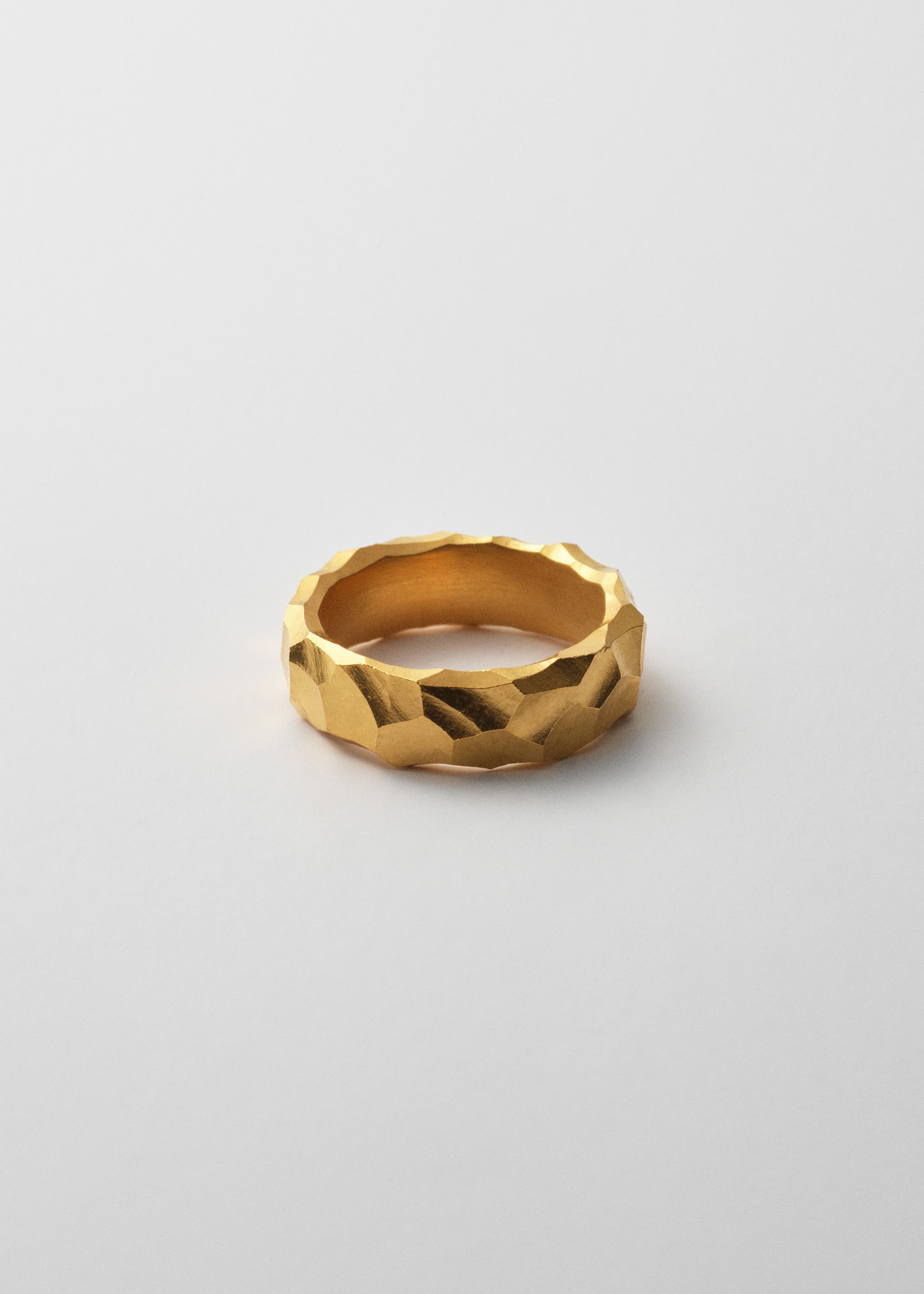 Tire ring