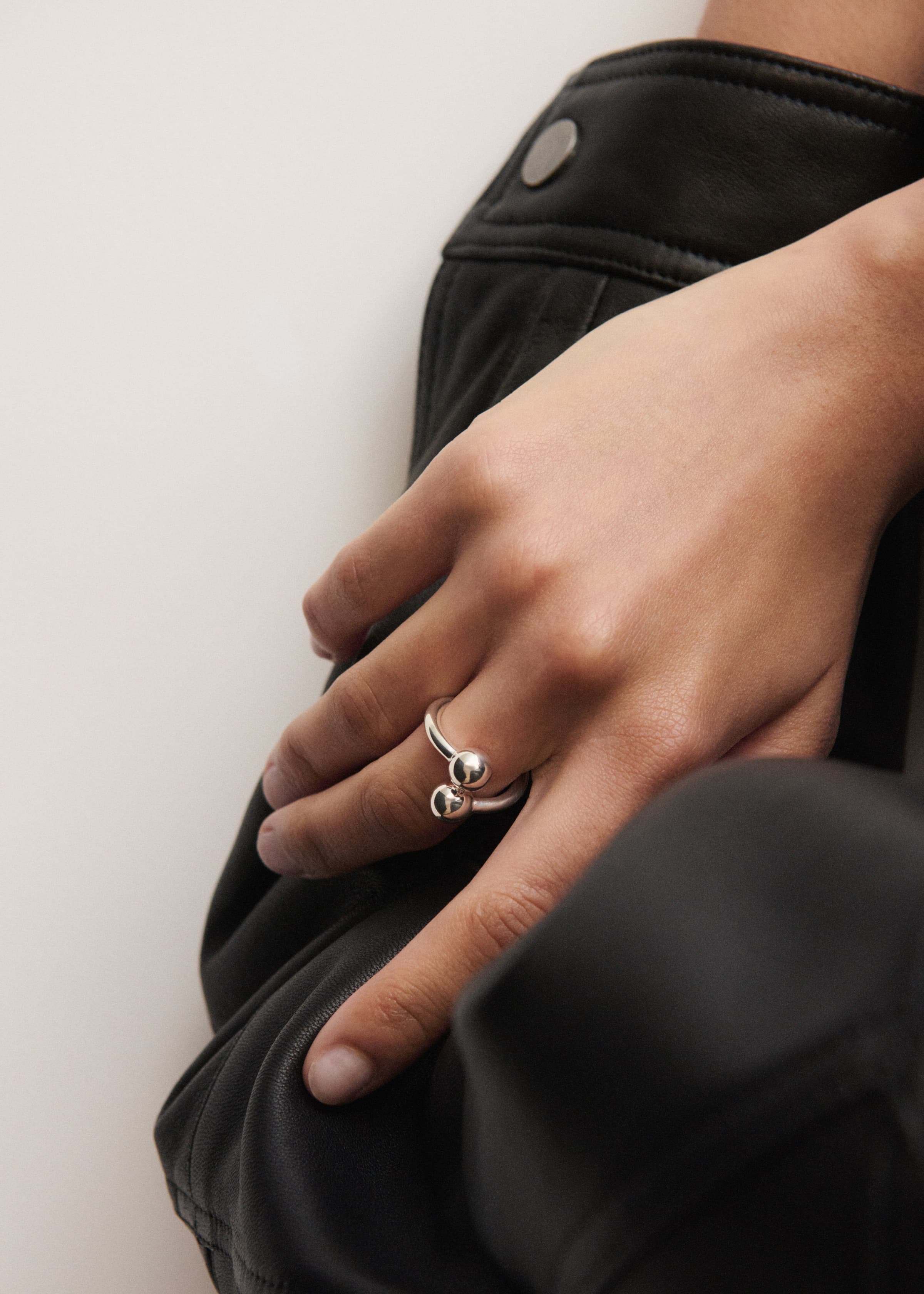 Pearl ring two