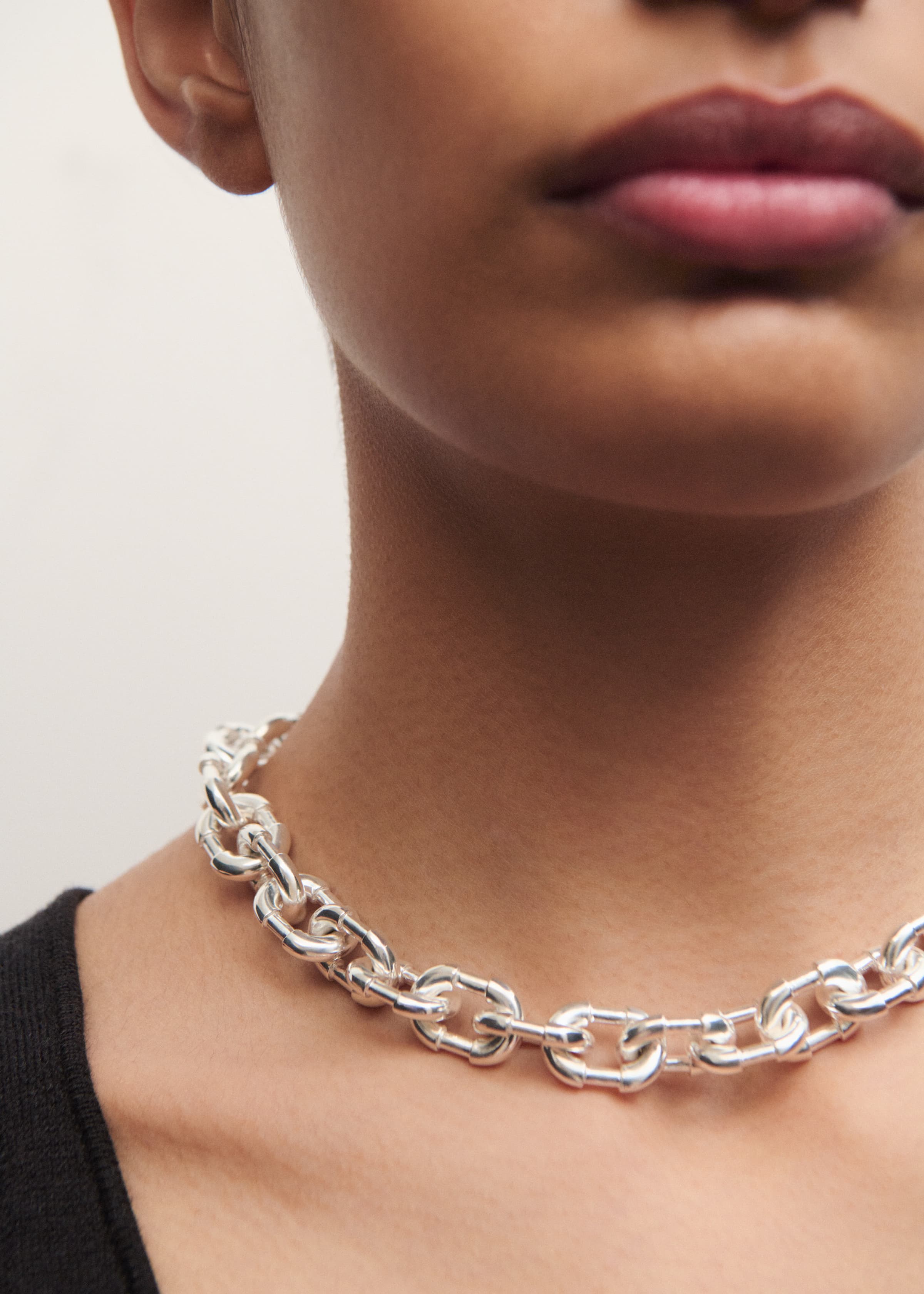 Dash necklace thick