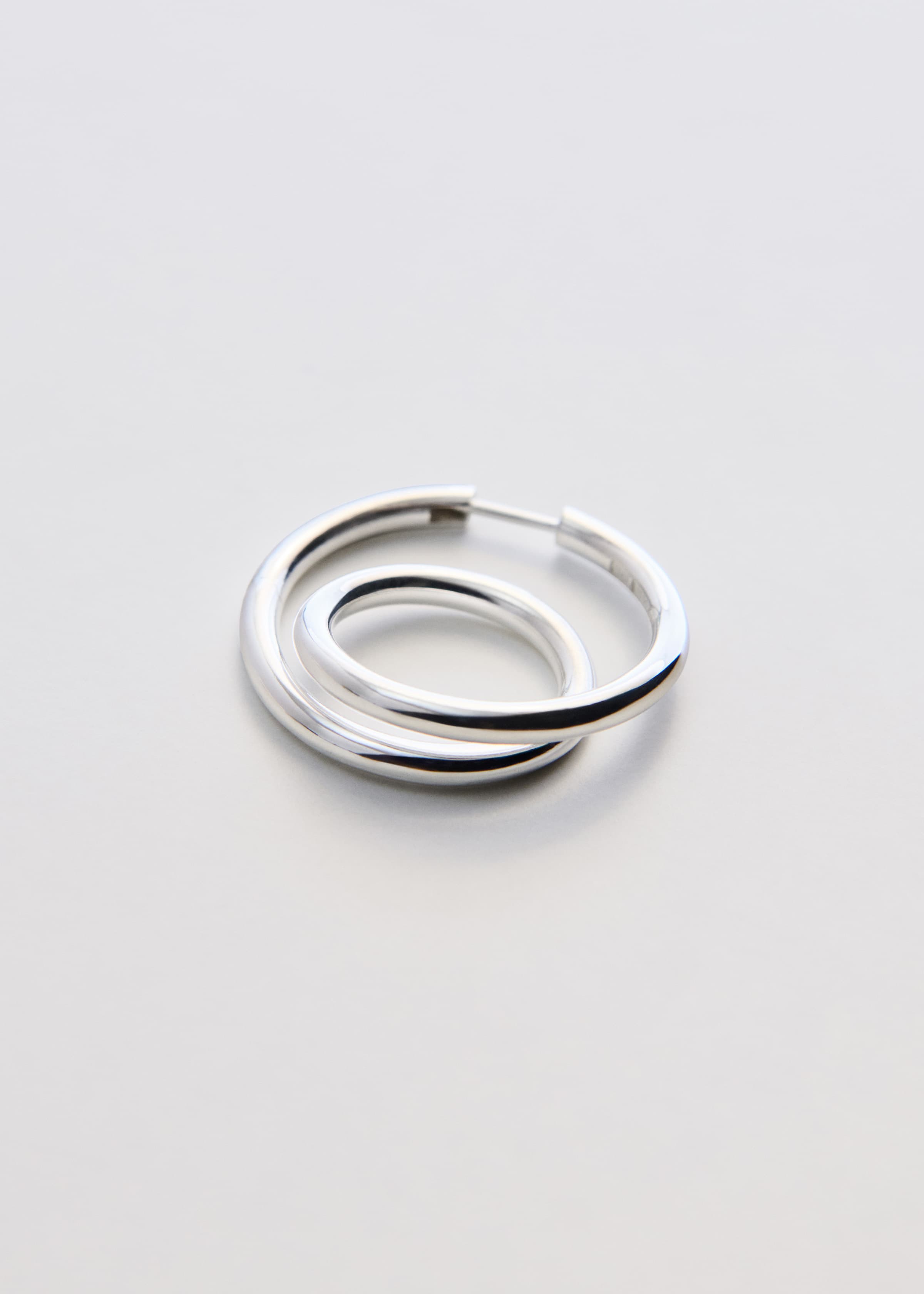 Loop earrings