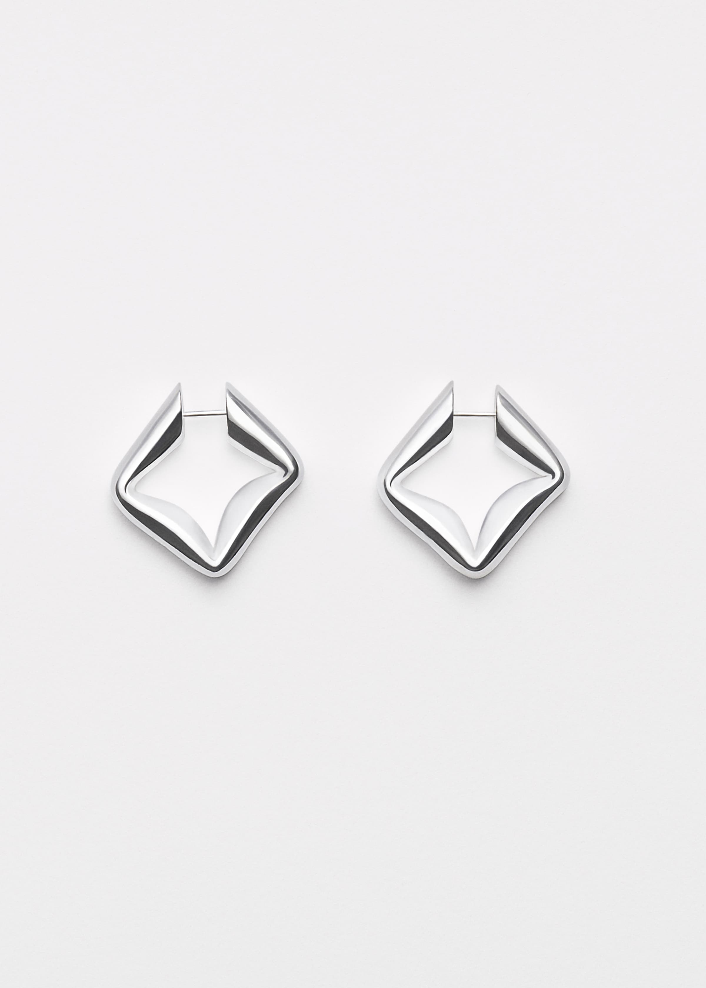 Straw earrings large