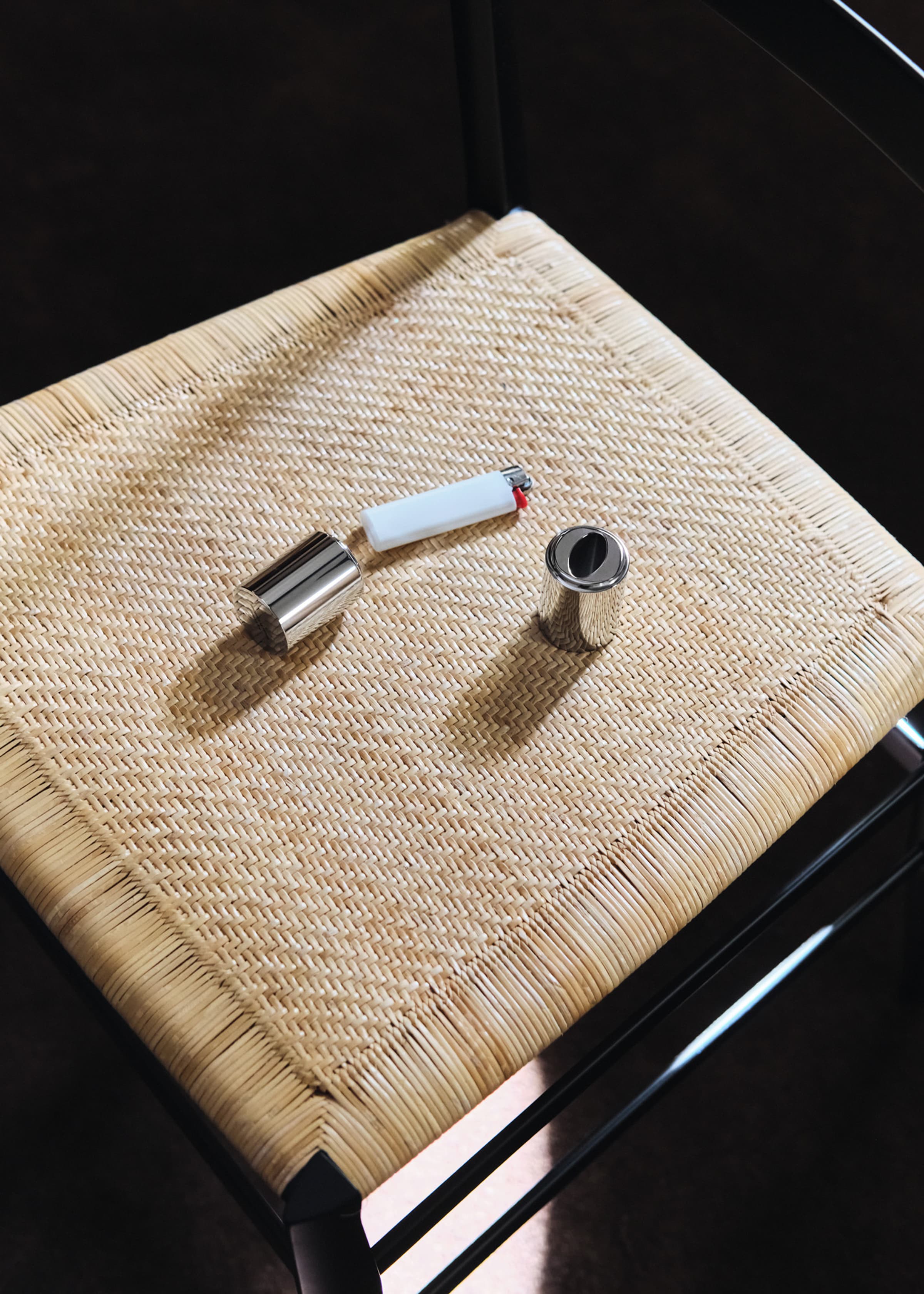 Case lighter 01